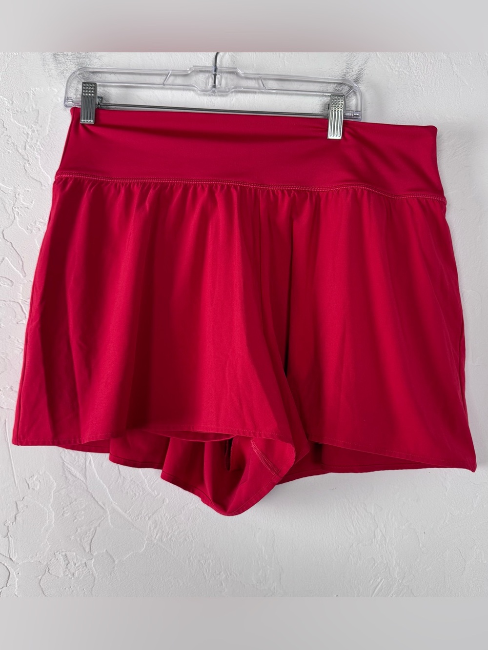 Target All in Motion Shorts Built in Liner Solid Red Pull On Athletic Workout